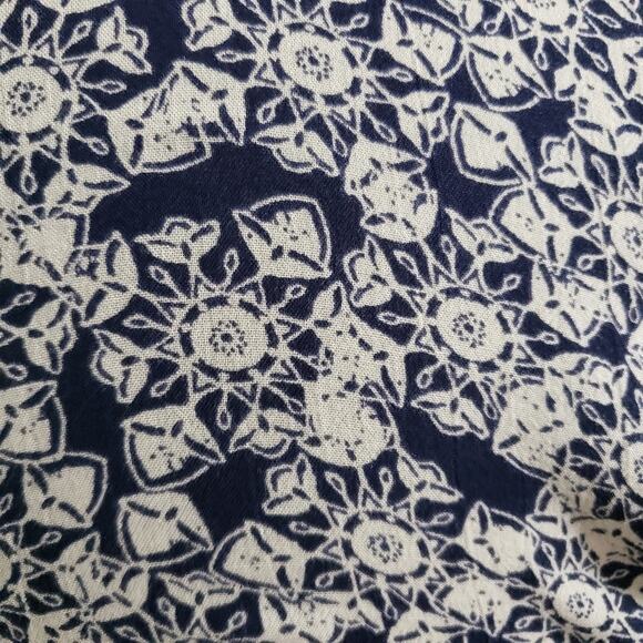 Lucky Brand Blue and White Long Sleeve V Neck Side Tie Blouson Top Small - Picture 8 of 12